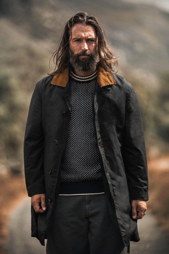 Outrider Waxed Coat Black