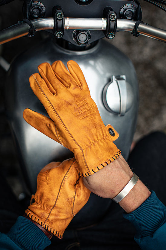 &SONS Adventure Gloves Tan