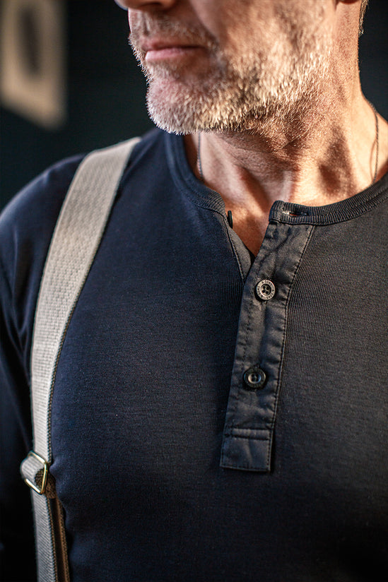 The New Elder Henley Shirt Black