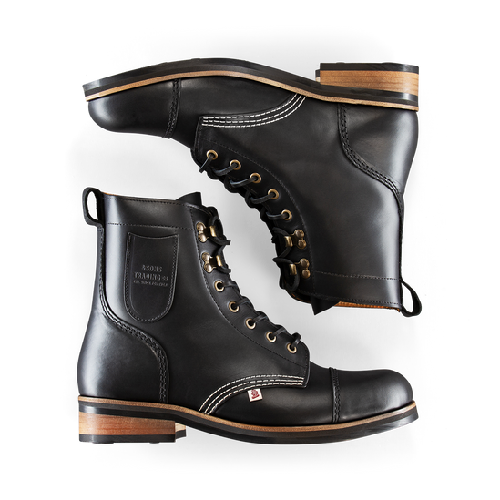 &SONS The Drover Boot Black