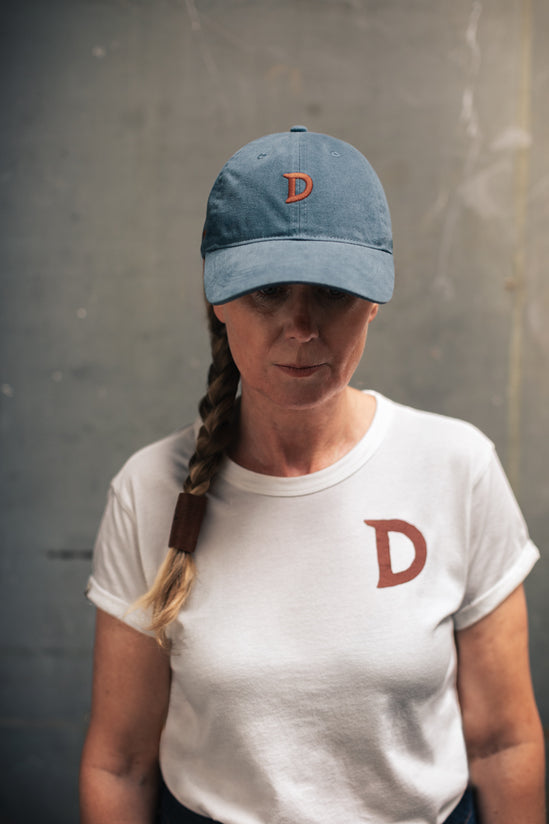 Damsons D Cap Blue