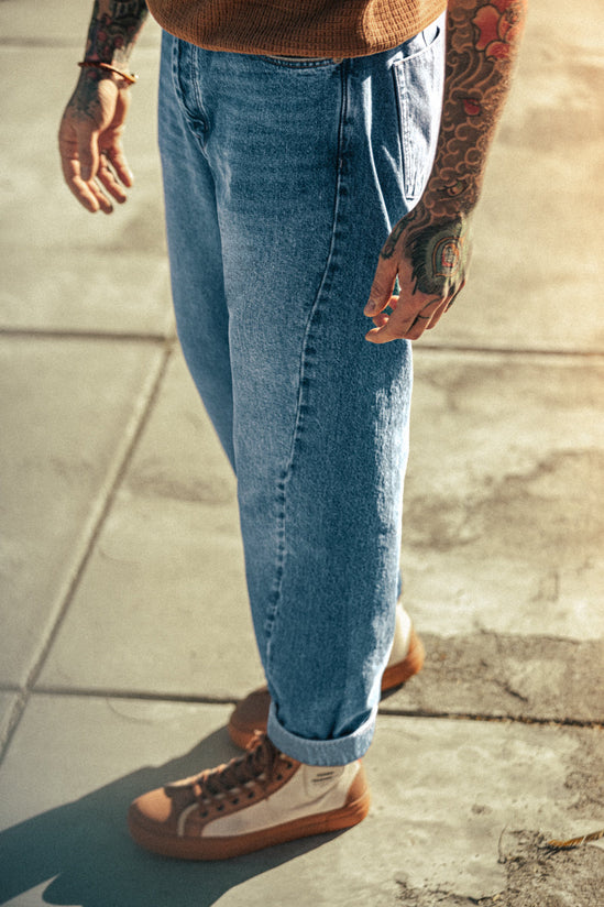 &SONS Switchback Jean Washed Indigo Blue