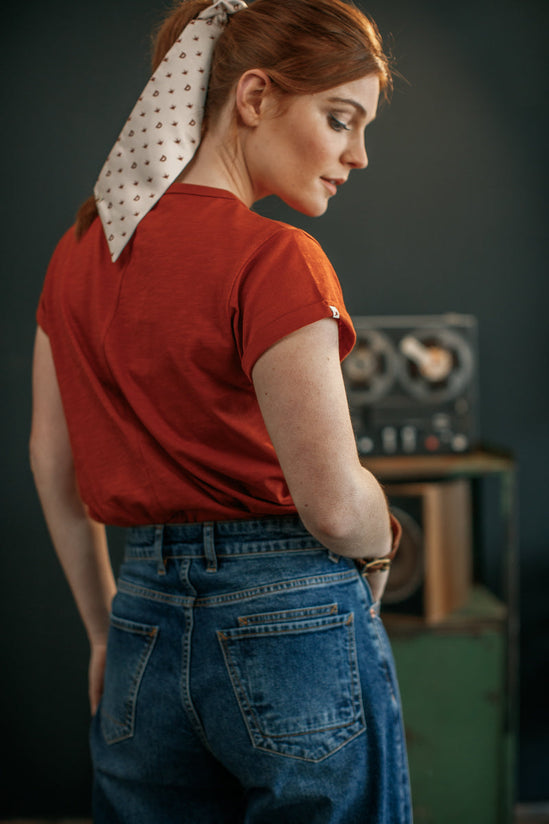 Damsons Rock T-Shirt Vintage Red