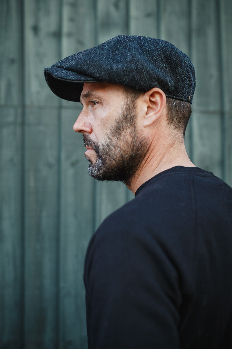 SONS Men s Thompson Baker Boy Hat Black Herringbone Medium